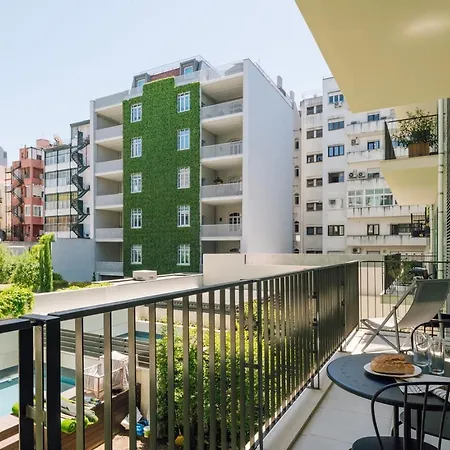 Rosales - 1 Bedroom And Balcony In Santo Antonio Lisboa