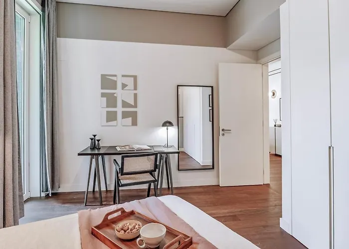 Lejlighed Rosales - 1 Bedroom And Balcony In Santo Antonio