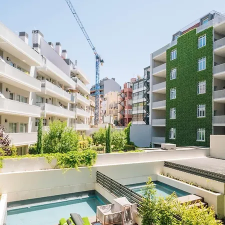 Rosales - 1 Bedroom And Balcony In Santo Antonio Apartmán